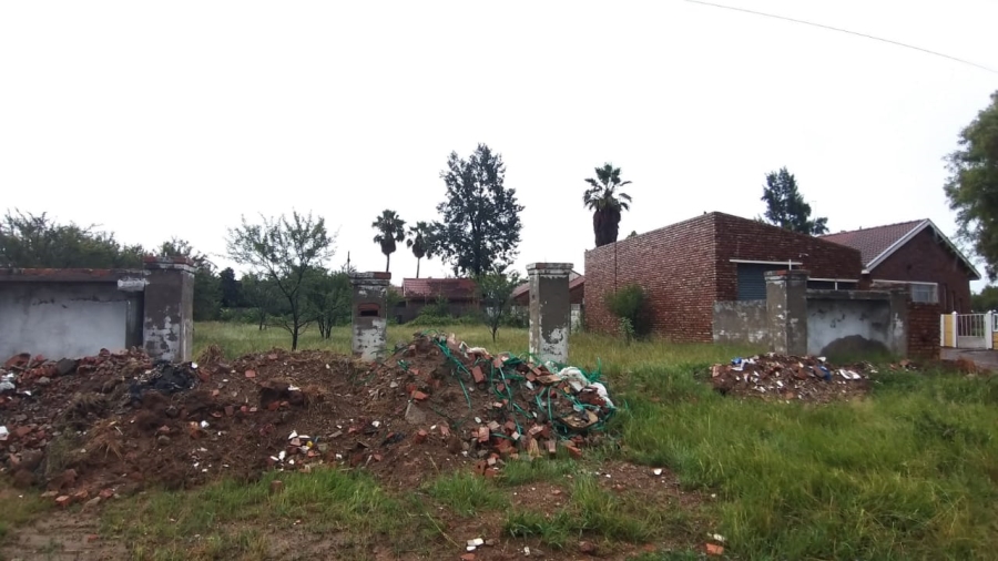 Commercial Property for Sale in Riebeeckstad Free State